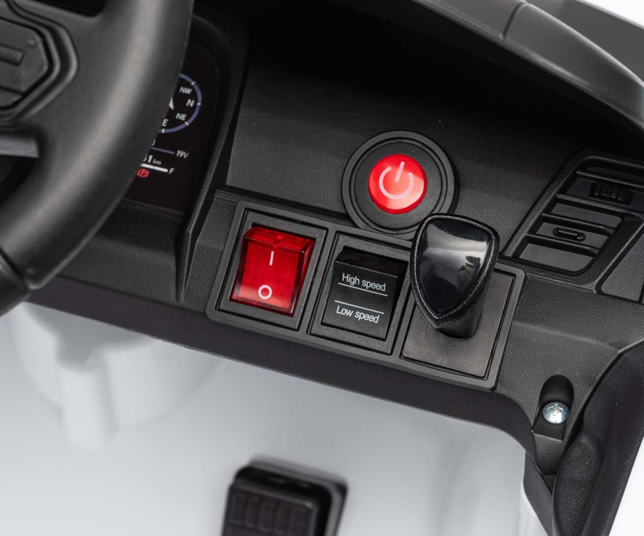 MILLY MALLY 6940 Pojazd na akumulator Lexus GX550 White